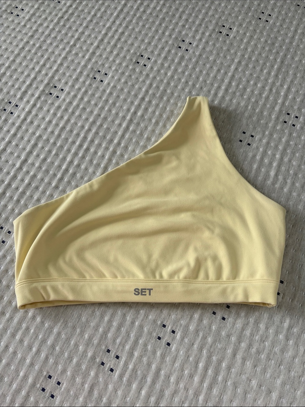 One-Shoulder Butter Yellow Set Active Bra